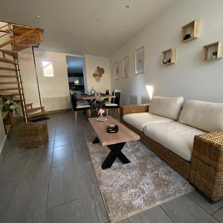 Gite Comme Chez Soi Ducey Les Cheris Exterior photo